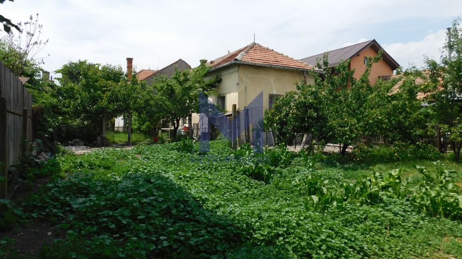 Casă cu arhitectură deosebită de vânzare, cu 800 mp teren, lângă Dedeman - Poză 7