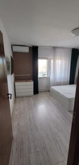 Apartament de inchiriat - Poză 1