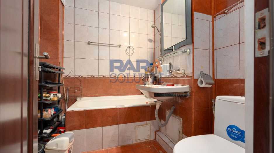 Apartament 3 camere, două băi, Bd. Roman Mușat - Poză 9