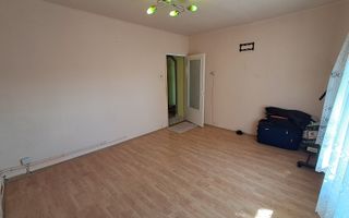 Apartament 2 camere | Etaj 3 | Zona Micro 17 - Poză 2