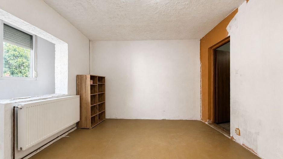 Apartament 1 cameră, zona Confecții, decomandat, centrală proprie - Poză 4