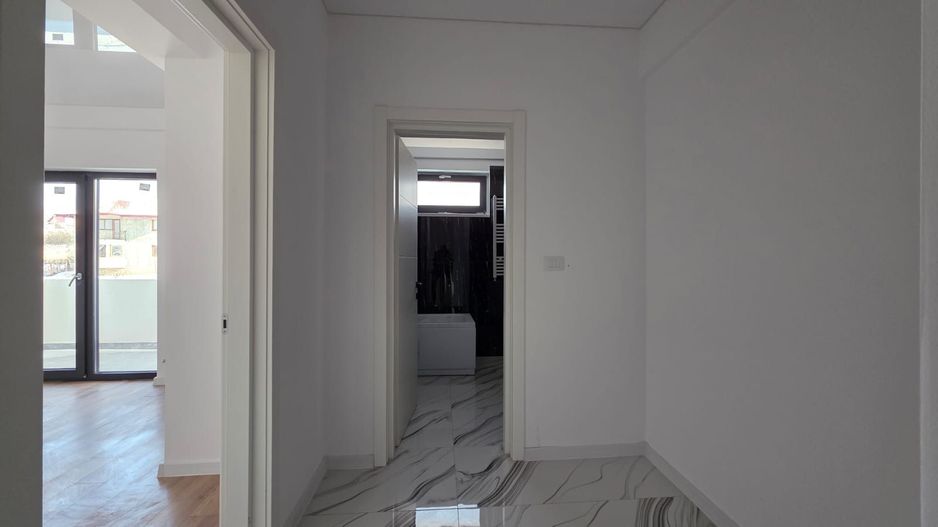 MUTARE IMEDIATA 2 CAMERE 57MP BUCIUM VISANI INTABULAT - Poză 7