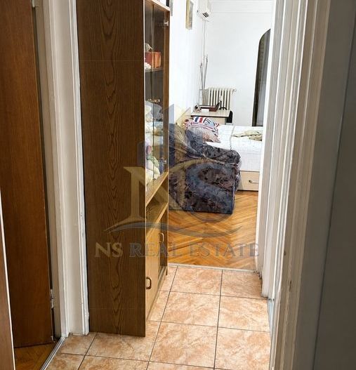 Apartament 3 camere de vânzare Titan - Poză 10