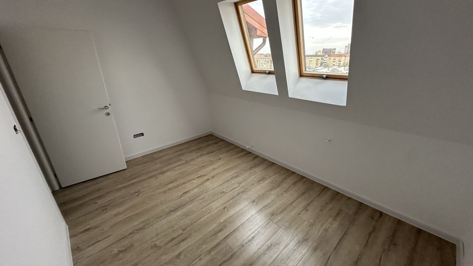 Apartament 2 camere la Mansarda zona Bucovinei - Poză 11