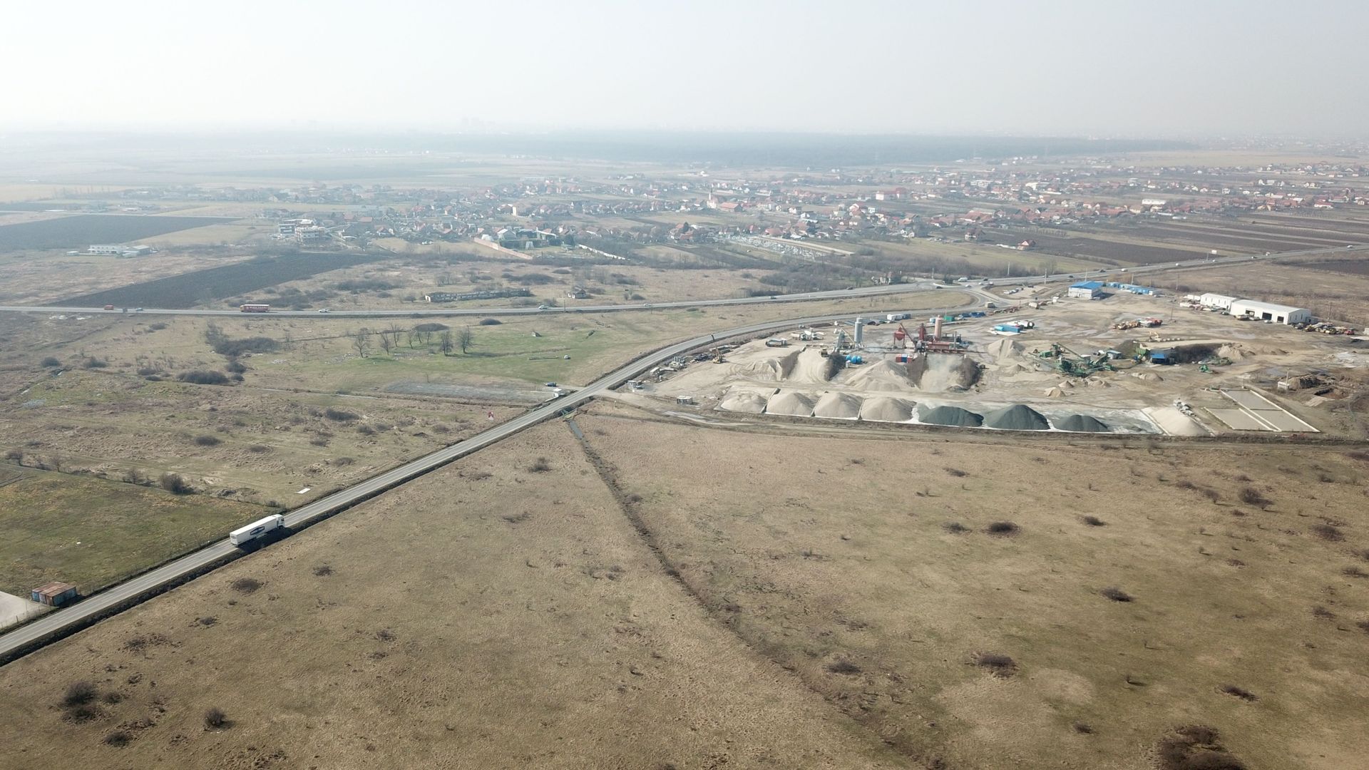 TEREN INDUSTRIAL/COMERCIAL ZONA AEROPORT 31.000 MP - Poză 4