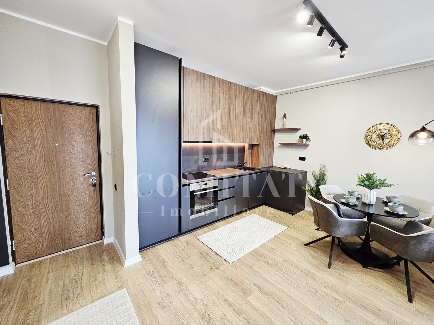 Apartament ultrafinisat | 2 camere | Zona Eroilor-Floresti - Poză 11