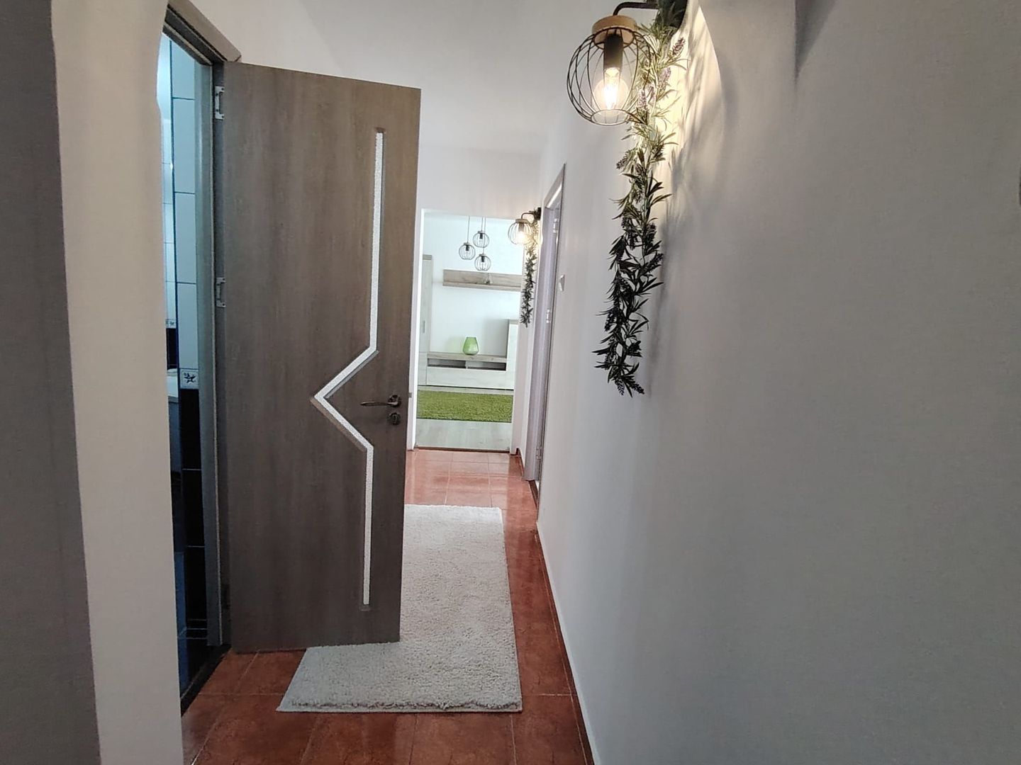 Apartament 2 camere decomandat -  Metrou 1 Decembrie 1918 - Poză 9