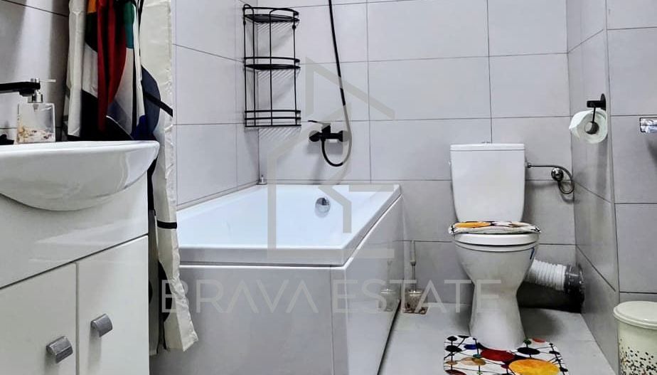 Apartament 38 mp , balcon, intermediar, parcare ,zona Terra , Florești - Poză 11