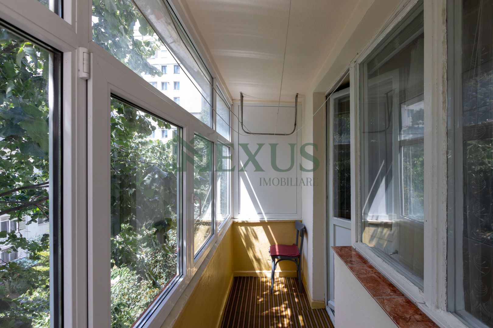 Apartament 2 camere decomandat, Etaj 3, Zona Narcisa - Poză 5