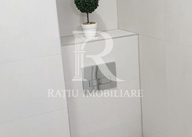 Apartament cu 2 camere | Zona Ultracentrala | Oradea - Poză 6
