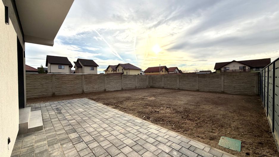 Duplex modern - 5 camere - toate utilitatile - Sacalaz - Poză 13