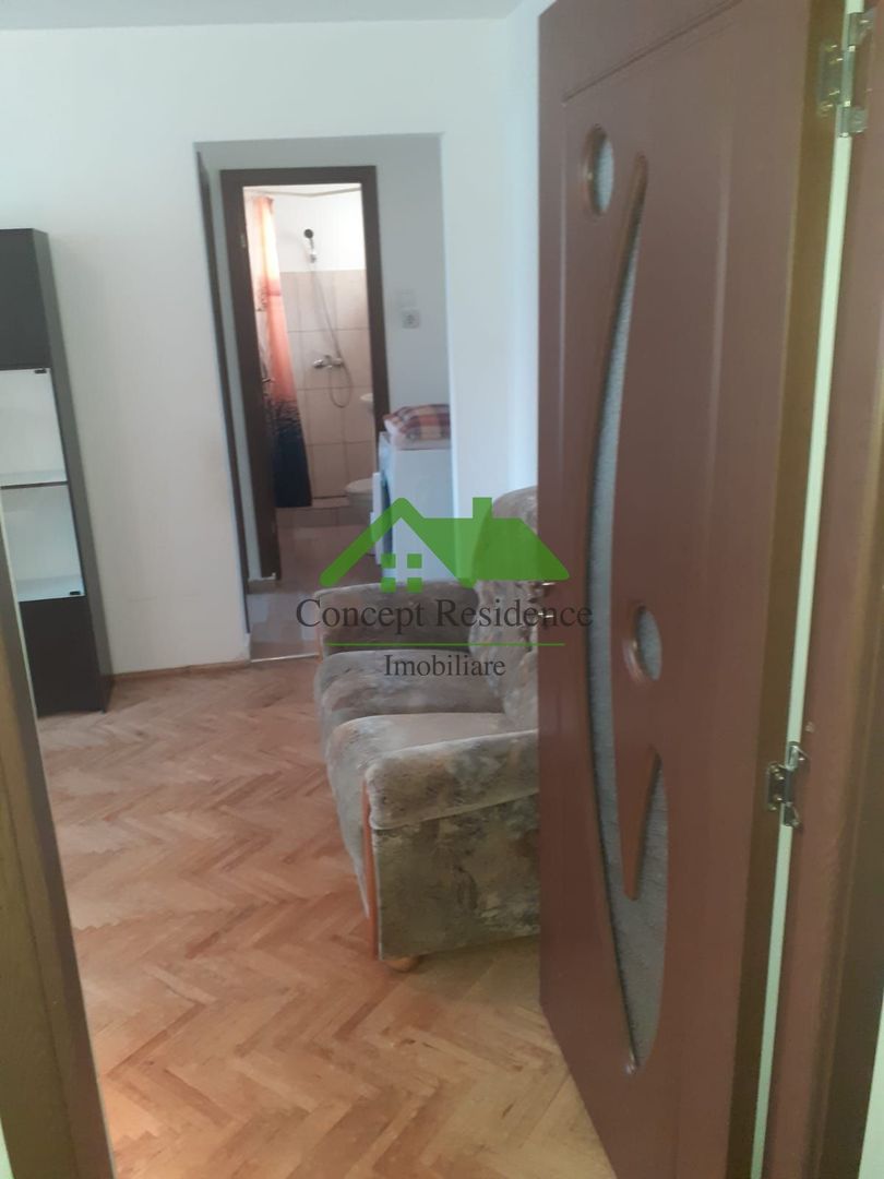 Vand apartament 3 camere, Babes zona Universitatii - Poză 2