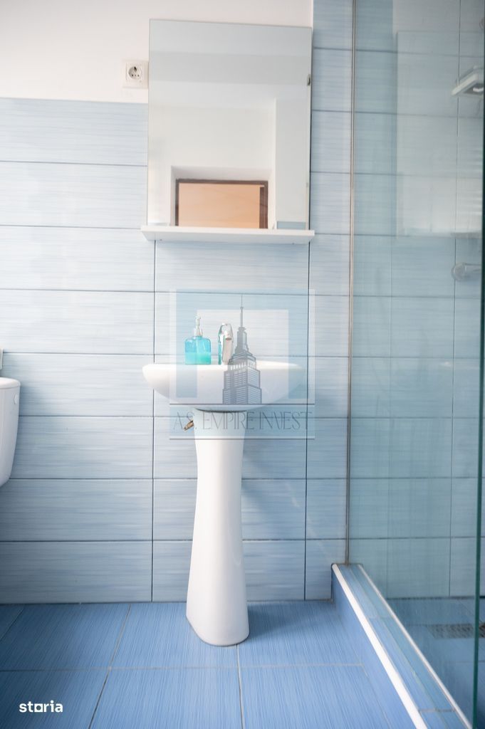 Apartament elegant în zona centrală, cu curte și intrare individuală - Poză 16