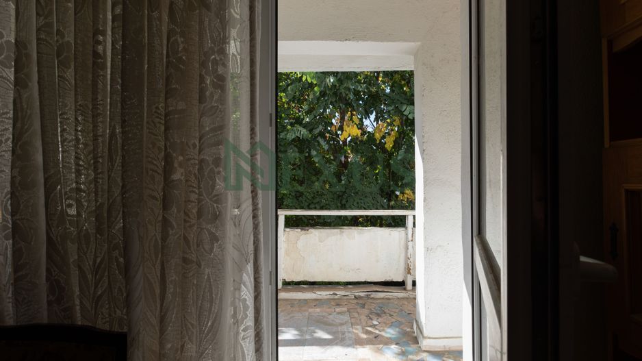 Apartament cu 4 camere, 90 mp, etaj 1 – Zona Nord, Bacău - Poză 15