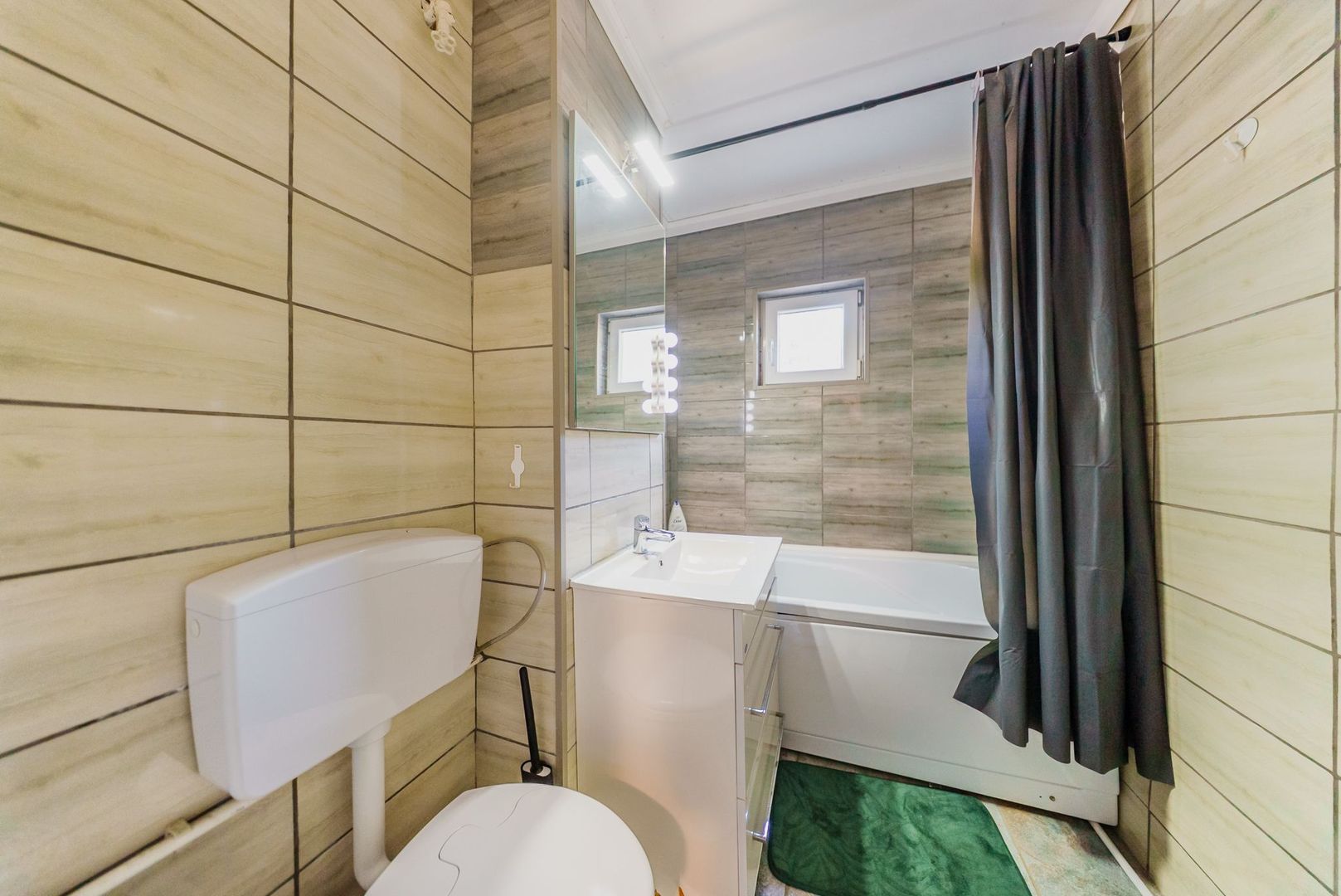 Apartament 2 camere, zona 300, decomandat, etaj 1 - Poză 10