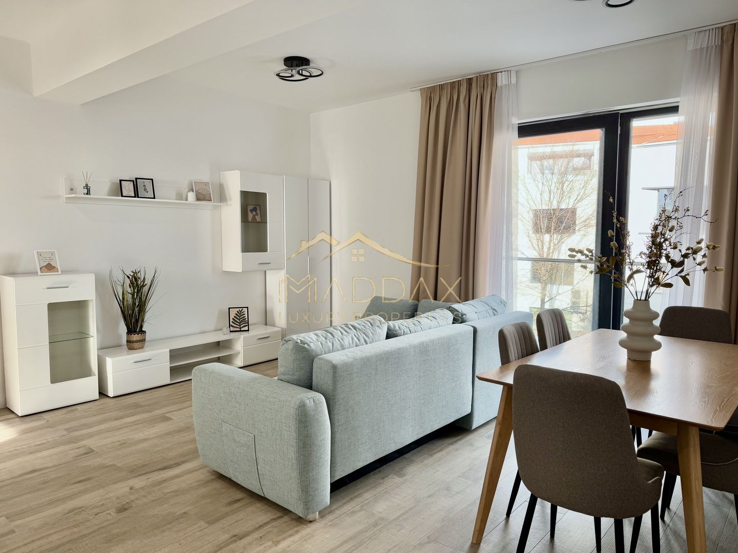 Apartament 3 camere de inchiriat mobilat completII Lux II N.Caramfil - Poză 2