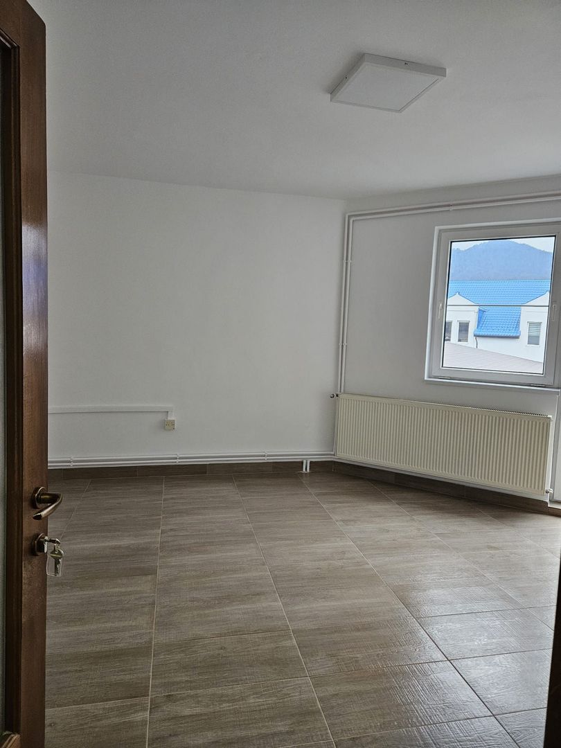 Exclusivitate- spațiu pretabil birouri - Poză 2