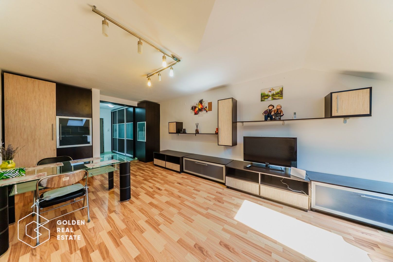 Apartament 2 camere, Micalaca, Voinicilor, 81 mp, comision 0% - Poză 1