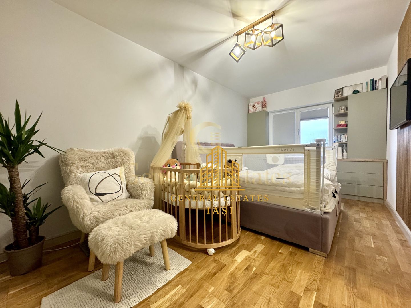 Vânzare apartament cu 2 camere în Complexul Himson - Poză 8