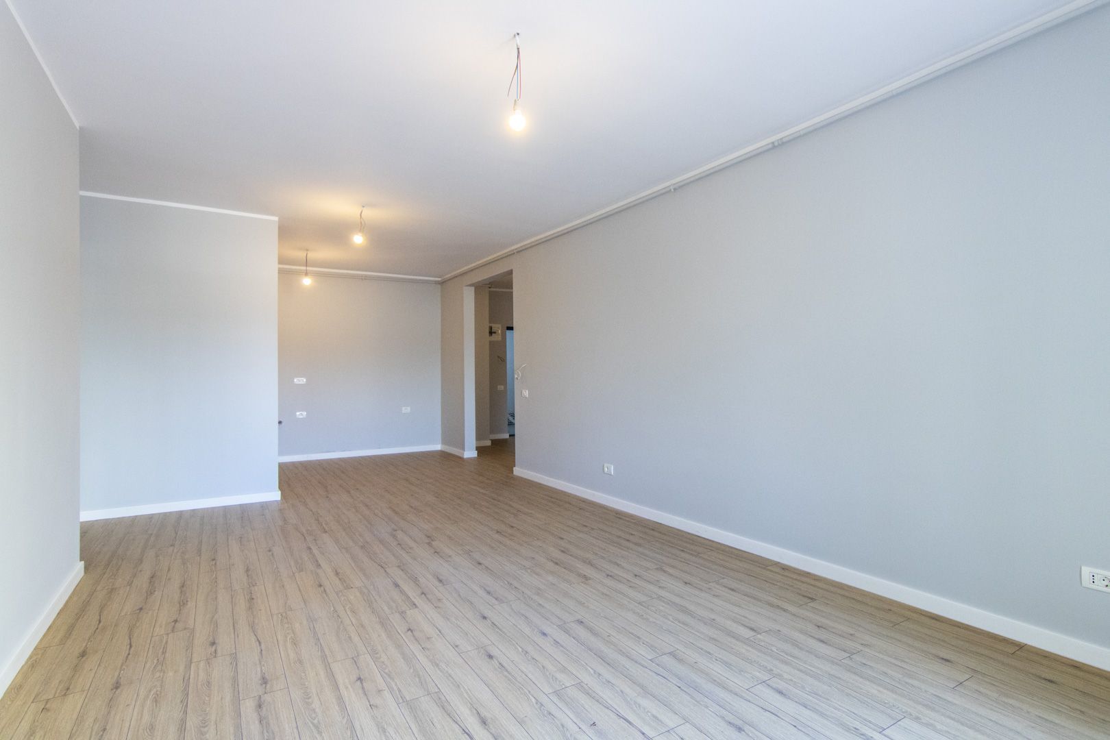 DRUMUL TABEREI-MALL PLAZA- 4 CAMERE- 100MP + 17 TERASA - BOXA INCLUSA DE 9MP - Poză 33