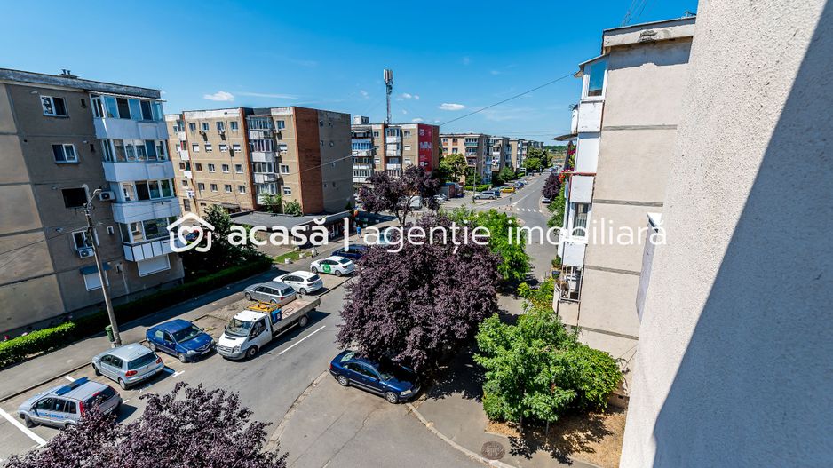 Ap 2 camere decomandat, renovat, 2 balcoane. Cartier Alfa Arad - Poză 11