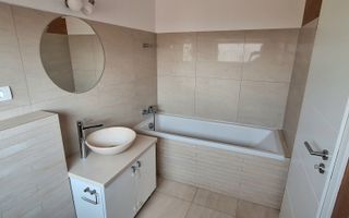 Locuinta insiruita cu 3 camere in Dumbravita - Poză 21