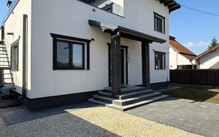 Casă / Villa finalizată, 350 mp teren - zona Sanpetru/Brașov - Poză 1