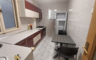 Apartament 2 camere decomandat metrou Eroii Revolutiei - Poză 2