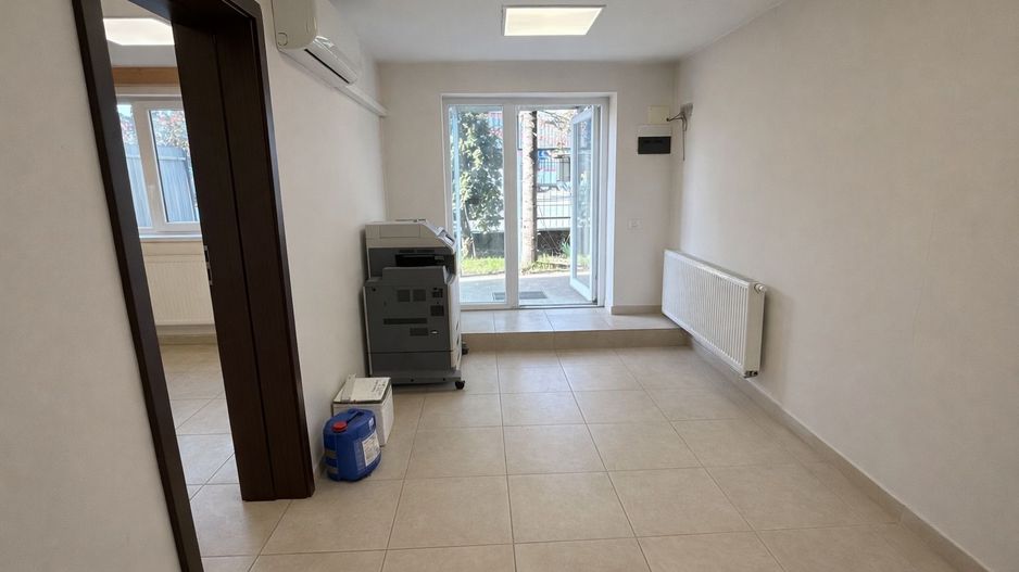 Birou de Inchiriat | Zona Soarelui - AEM 40mp |  Acces din strada - Poză 3