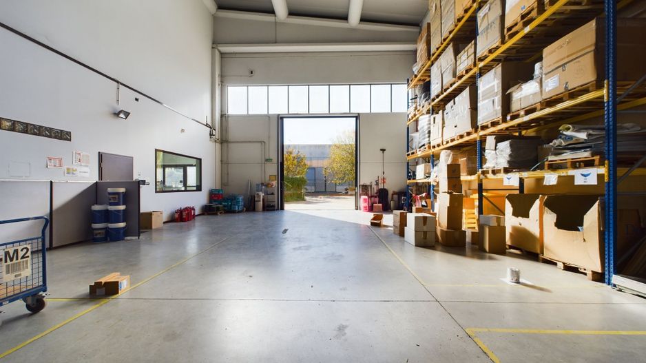 Spațiu industrial cu birouri - Zona Șagului - Poză 4