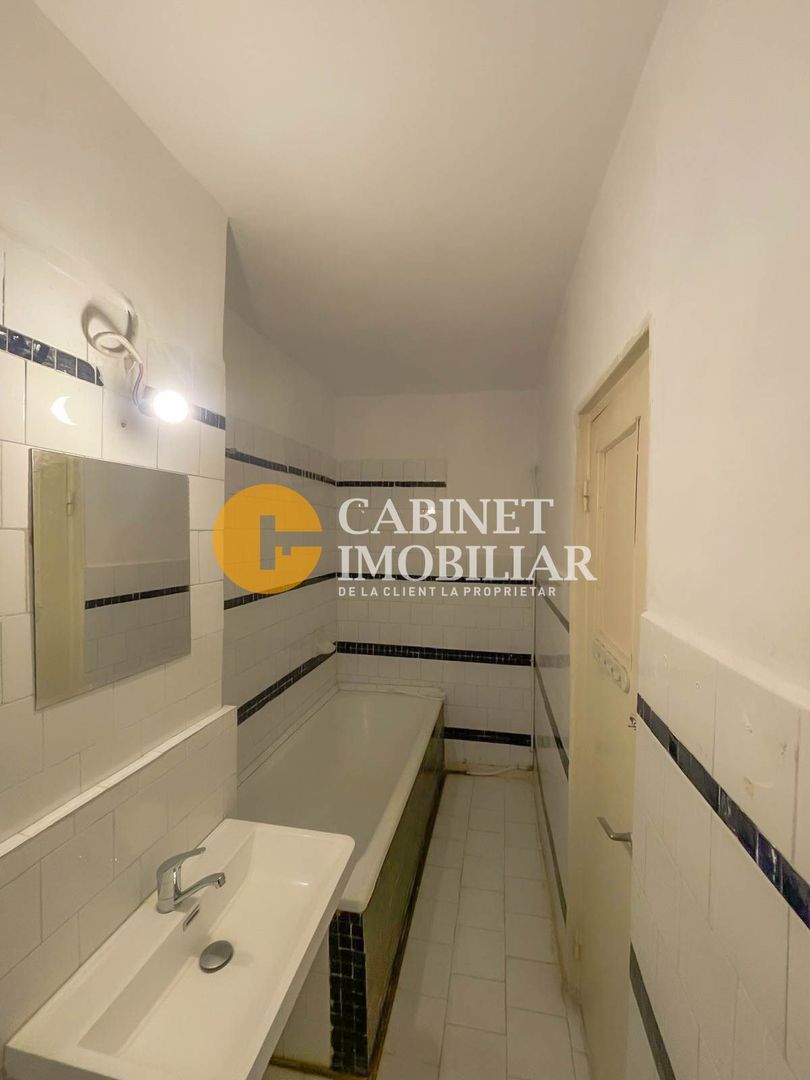 Apartament 4 camere decomandat - zona Galata - Poză 9