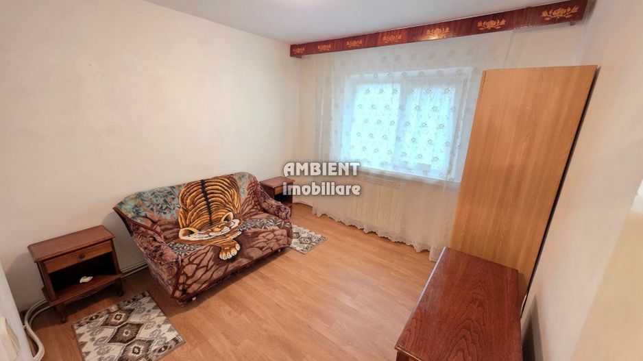 Apartament 3 camere, parter, mobilat și utilat, zona GARĂ; - Poză 3