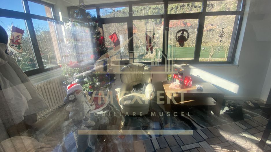 VILA S+P+E-306 MP, TEREN 2078 MP, CAMPULUNG - Poză 29