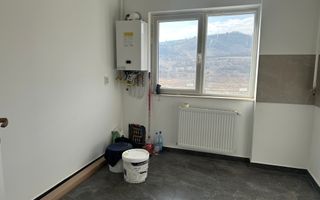 Apartament de 2 camere / etaj intermediar / Zona Terra - Poză 14