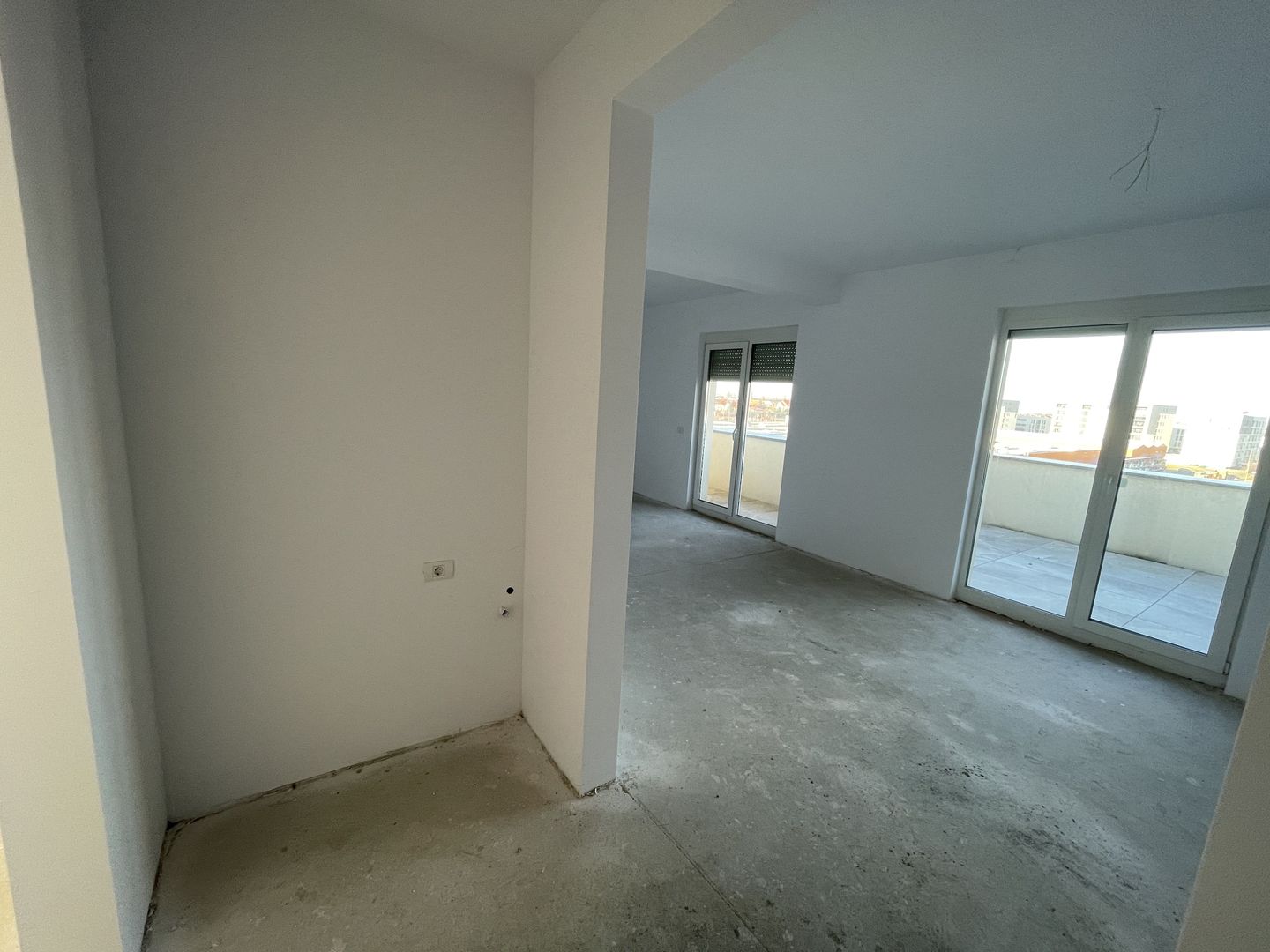 Dezvoltator | Ansamblul Marginii 4 | Penthouse | Terasa de 44 mp - Poză 8