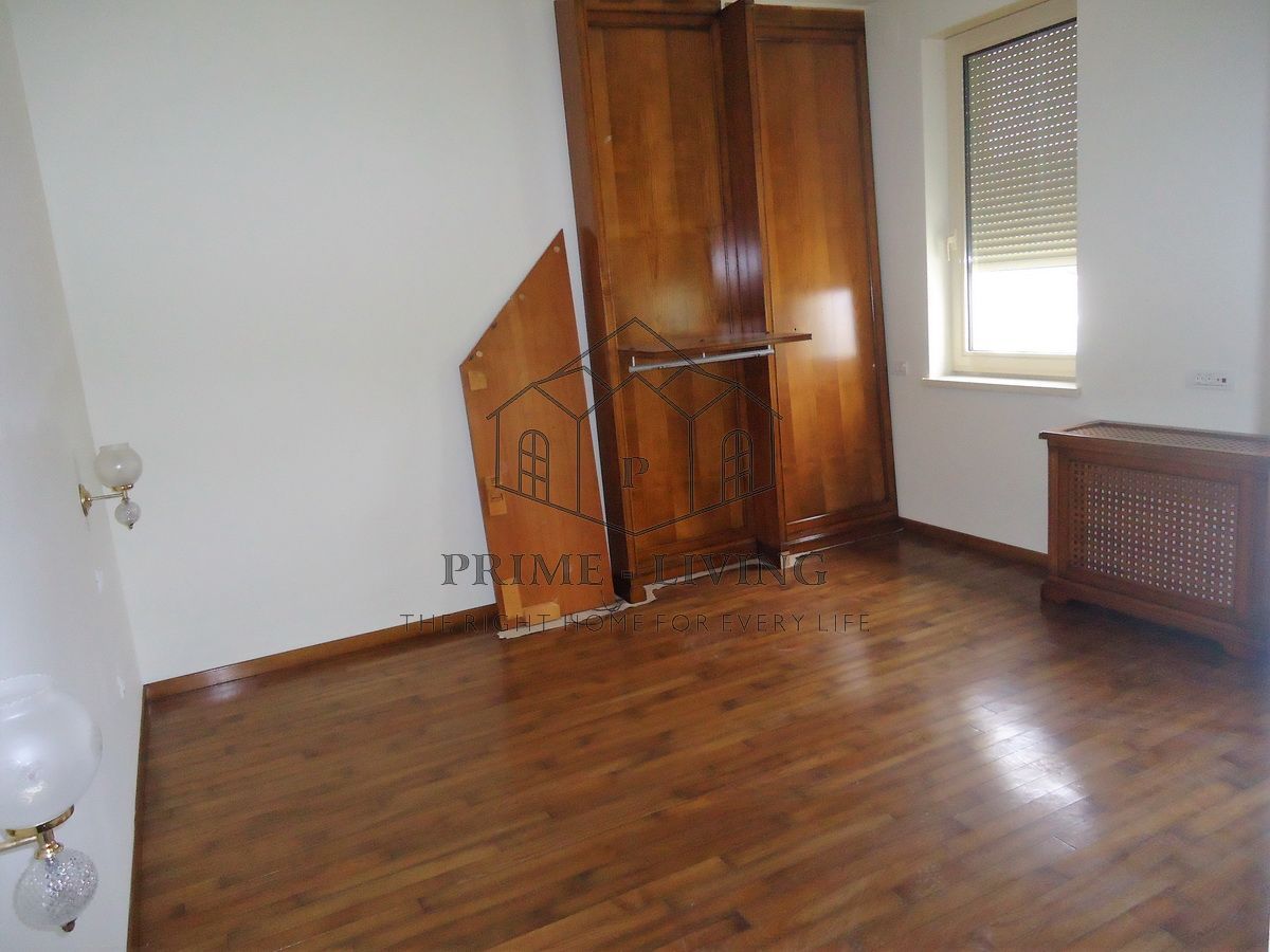 PENTHOUSE IMPRESIONANT CU 5 CAMERE LA INCHIRIERE LANGA PARC HERASTRAU - Poză 9