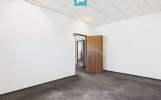Birou compact în zonă excelentă - Poză 3