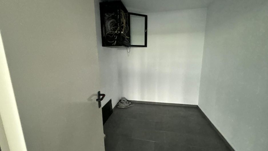 Spatiu industrial de inchiriat, 2.385 mp suprafata utila - Poză 32