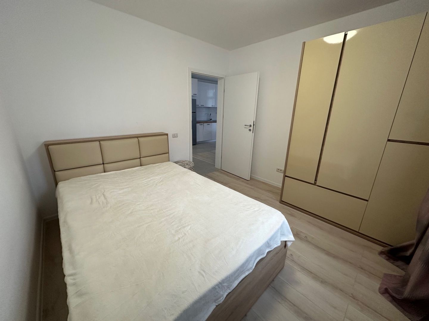 Apartament 3 camere zona Centrală / loc parcare subteran - Poză 13