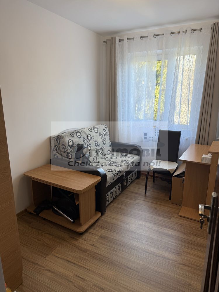 Inchiriez apartament cu 3 camere Tatarasi 450 euro - Poză 3