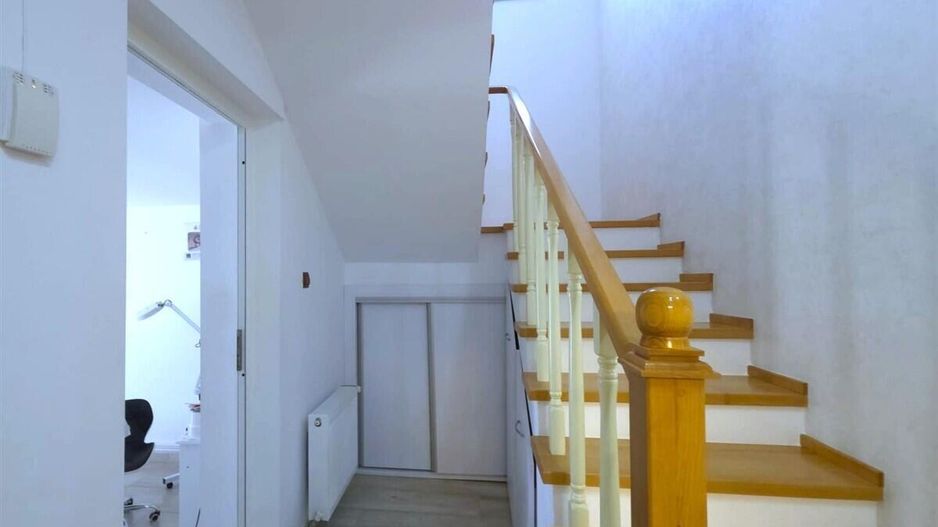 Techirghiol - Centru, casa tip duplex P+M, lot 293 mp si 154 mp utili! - Poză 14