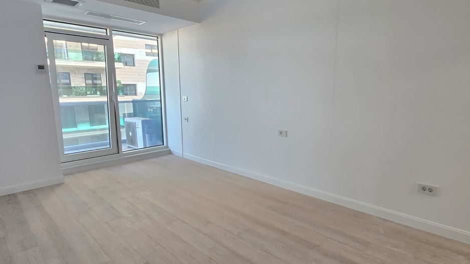 Nou pe piață! Apartament 3 camere–White Titanic Mamaia | Vedere directă la mare - Poză 3