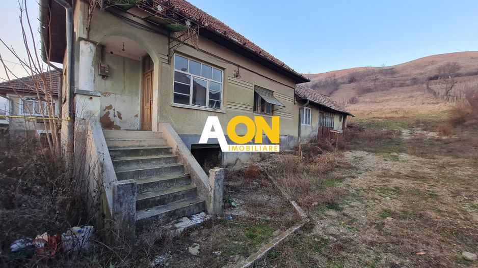 Casa 2 Camere + 1 Anexa, 132 mp, Teren 2619 mp, Zona Paclisa - Poză 1