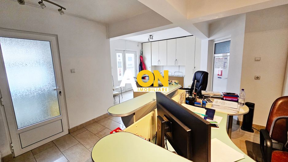 Spatiu de birouri de vanzare Cetate, 50 mp, zona Stadion - Parter - Poză 5