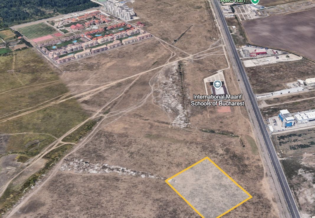 Intravilan scoala americana! - Poză 1