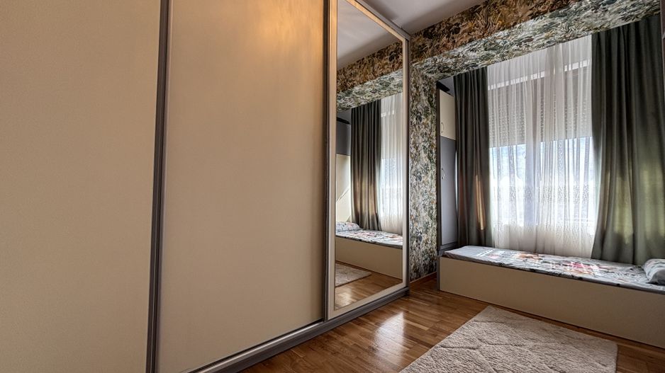 Apartament spectaculos 120 mp | Panorama către oraș | 2 Locuri Parcare - Poză 26