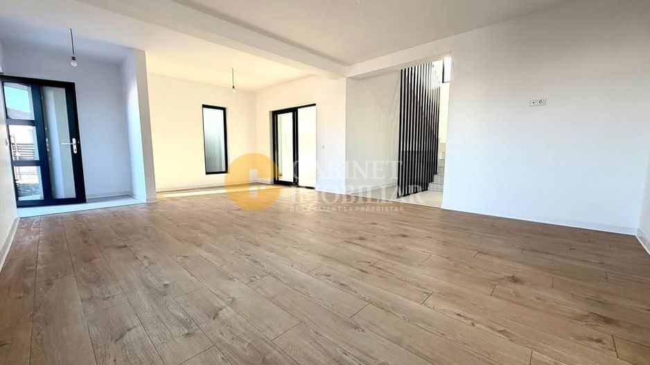 Casa individuala Vorovesti - Finalizata - 4 camere 2 bai - Poză 2