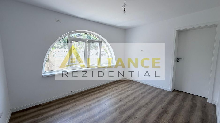 Casa Individuala - 6 camere - 3 bai - 550 mp teren - Poză 17