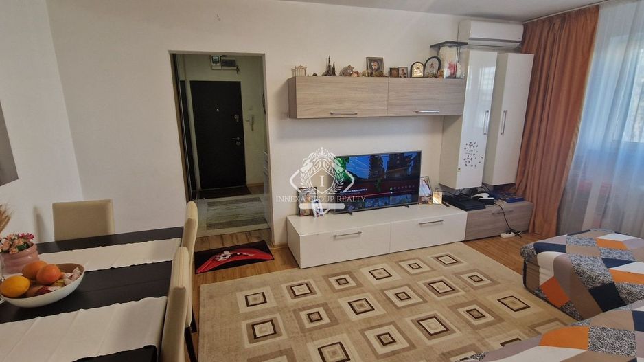 Apartament 3 camere semidecomandat de vanzare in zona Baba Novac - Poză 1