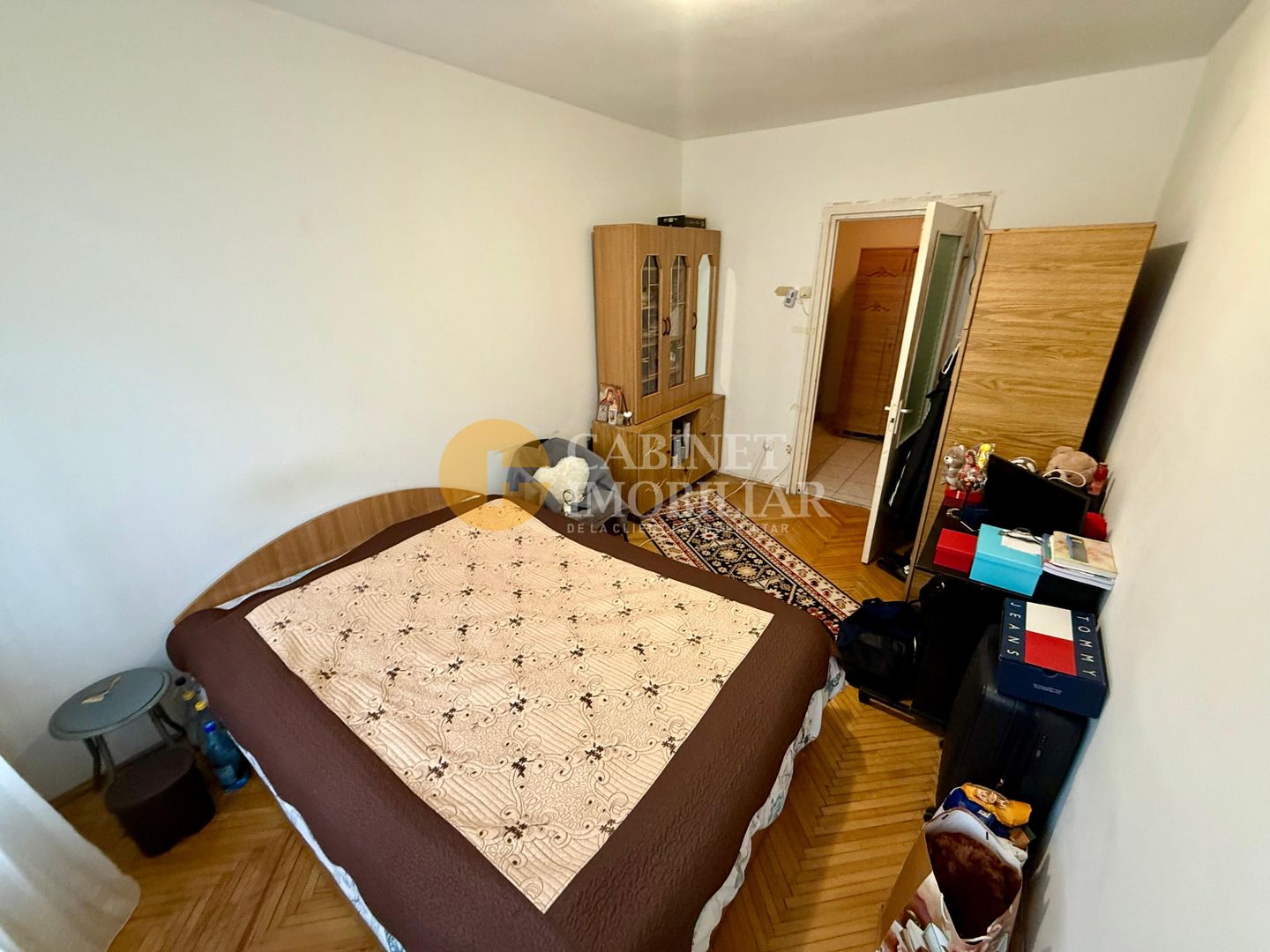 2 Camere Decomandat -  Etaj 2 - Bld. Alexandru Cel Bun - Poză 3